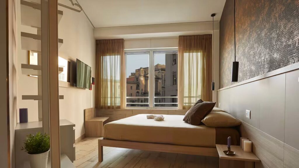 11 Best Airbnbs in Naples, Italy