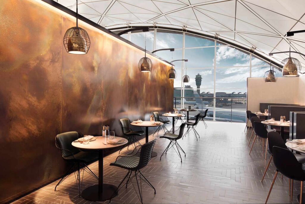 These Are the Best Airport Lounges, According to Yelp
