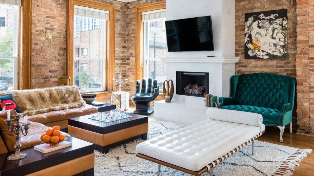 The Best Airbnbs in Chicago, From Frank Lloyd Wright Homes to Modern Lofts