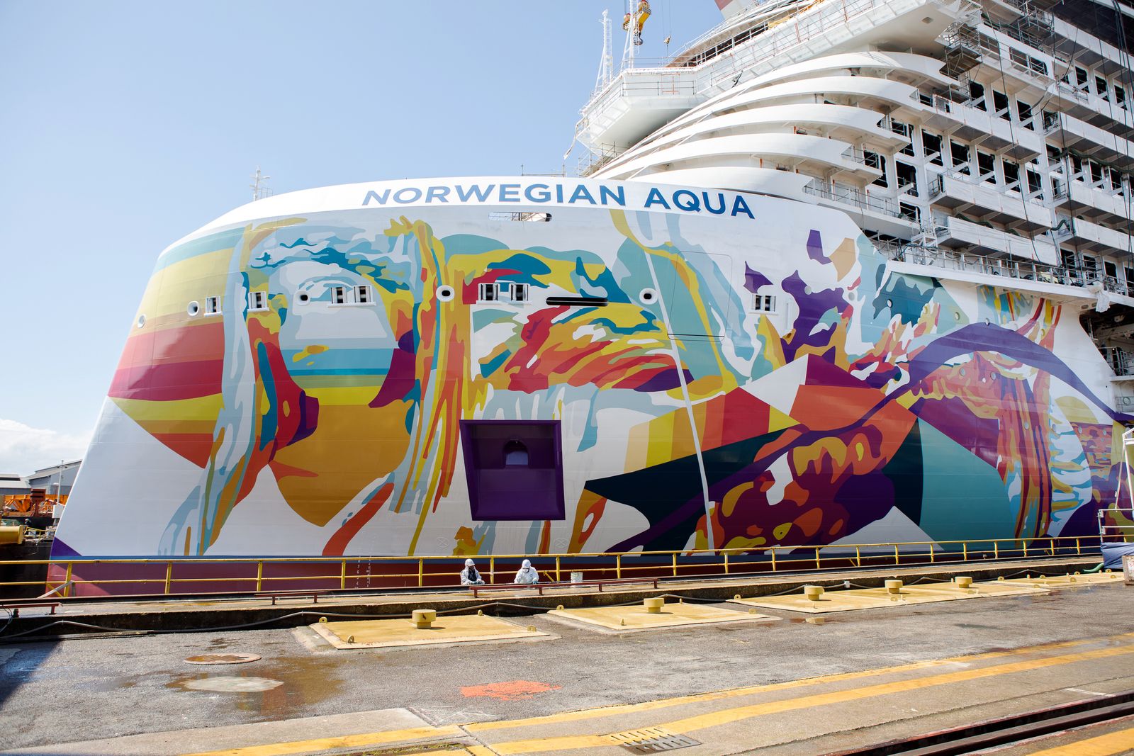 ncl norwegian aqua kunst am schiff