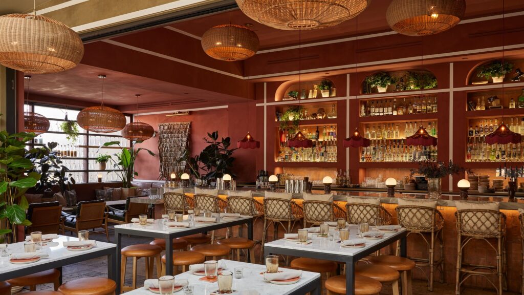 24 Best Bars in Los Angeles, From Agave Cellars to Hollywood Haunts