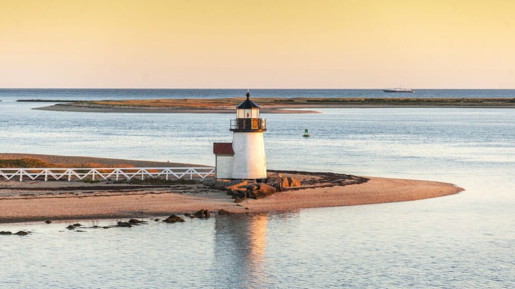The Best Things to Do in Nantucket, From Sublime Beaches to Beloved Hotel Bars