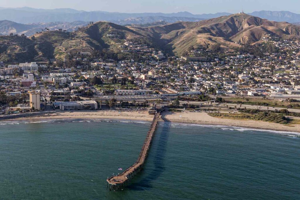 The Essential Guide to Ventura, California