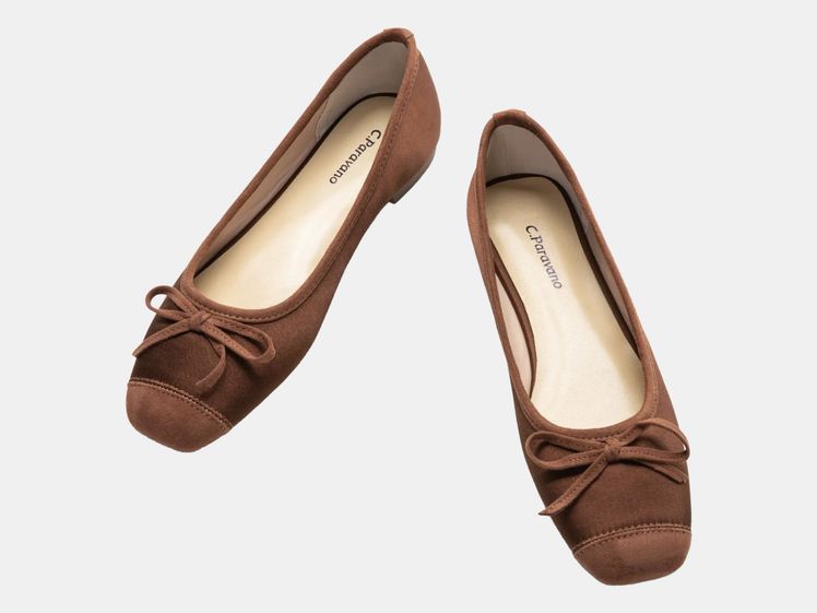 brown flat shoes with bows