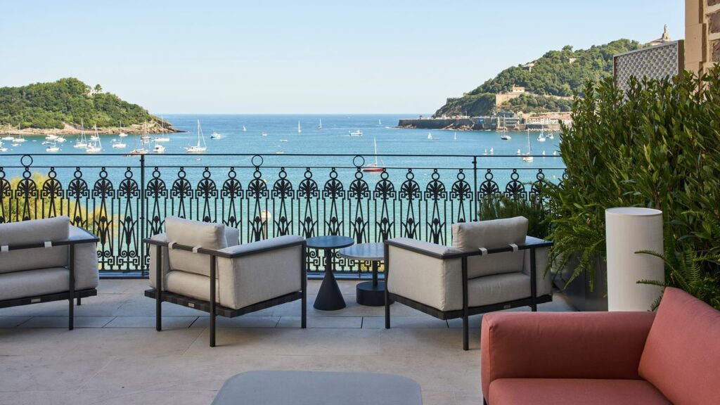 12 Best Hotels in San Sebastián, Spain 12 Best Hotels in San Sebastián, Spain