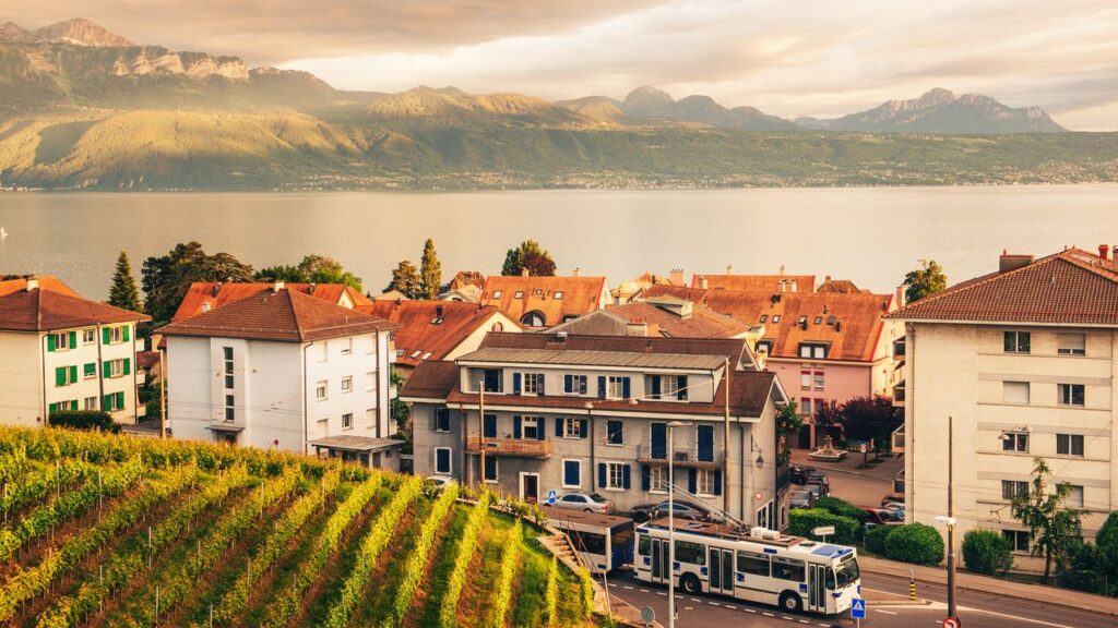 There are 12 things to do in Geneva that you can enjoy at any time of the year. 12 Best Things to Do in Geneva for Every Season