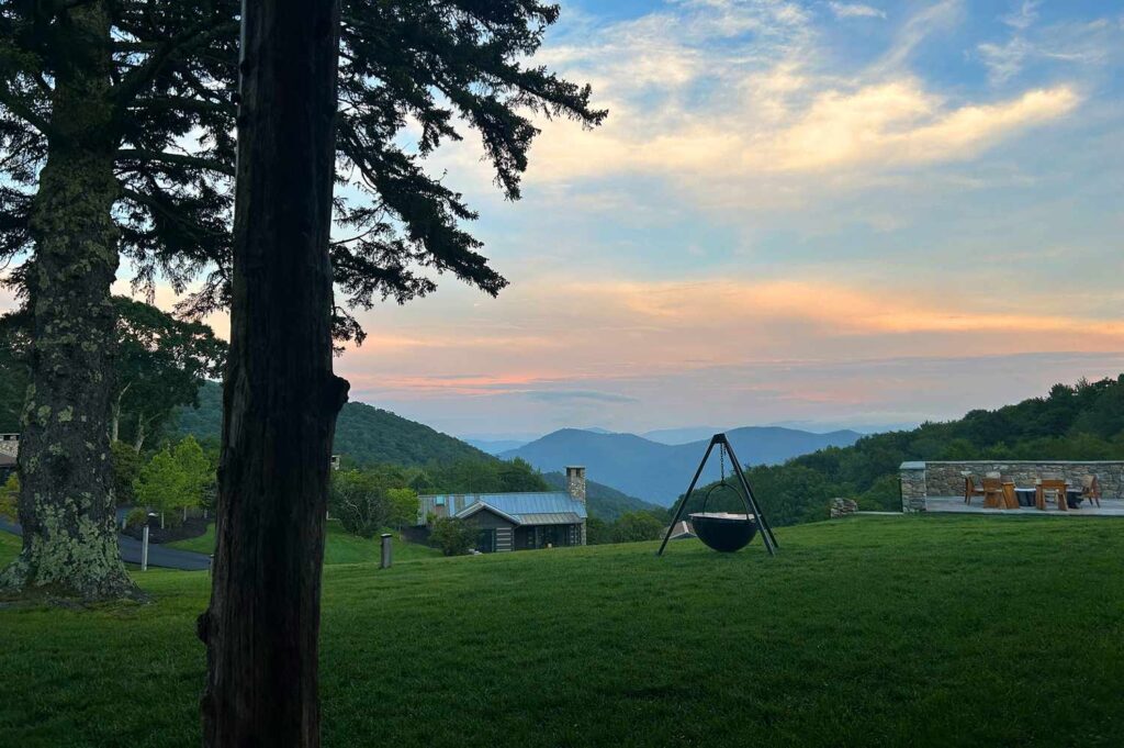 Finest Locations to Eat within the Carolinas Best Places to Eat in the Carolinas