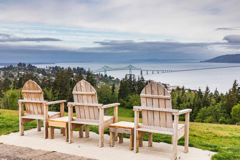 The 9 Best Coastal Towns for Retirees in the U.S. 9 Best Coastal Towns in the U.S. for Retirees