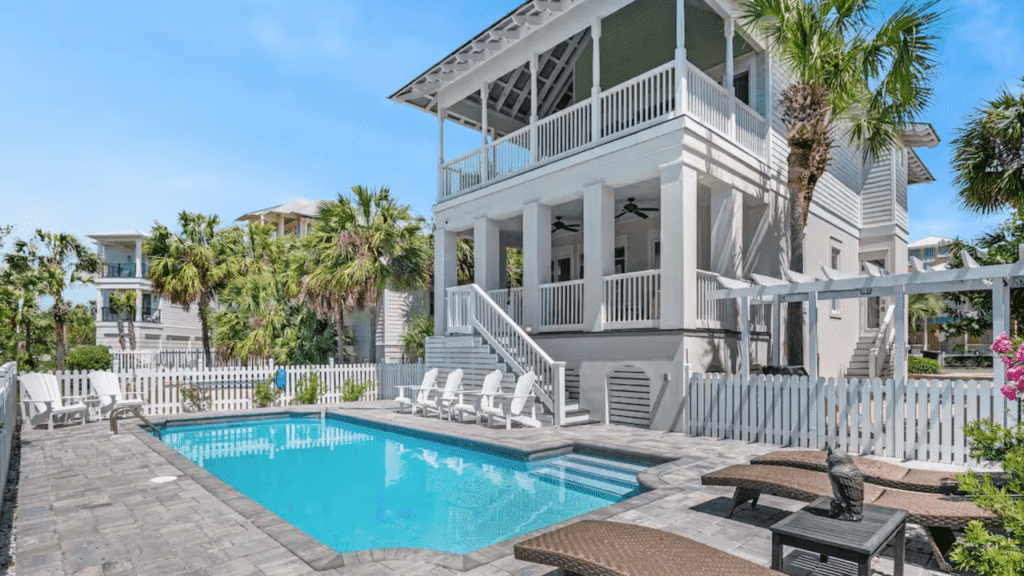 9 Best Airbnbs in Destin, Florida (2025​)