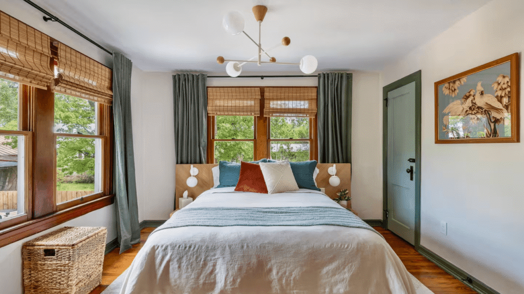 You can find the best Airbnbs in Florida to enjoy a sunny getaway. 23 Best Airbnbs in Florida for Your Next Sunny Escape