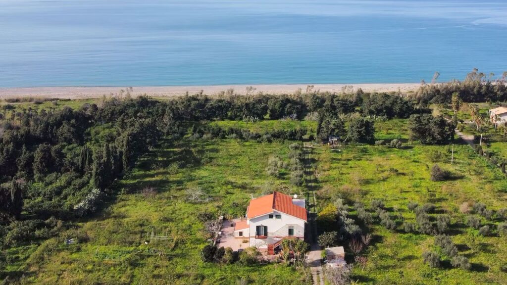 The 25 Best Airbnbs In Sicily For A Taste Of Southern Italy 25 Best Airbnbs in Sicily for a Taste of Southern Italy