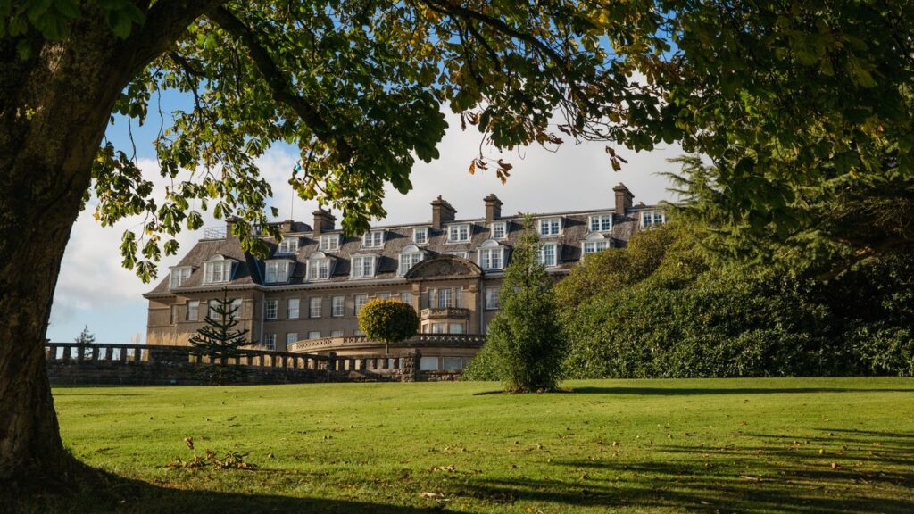 16 Best Hotels in Scotland, From Cozy Cottages to Grand City Stays (2026)