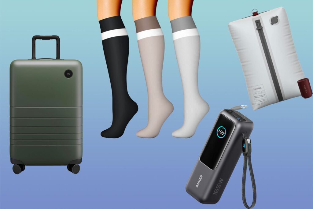 14 Best Travel Essentials for International Trips