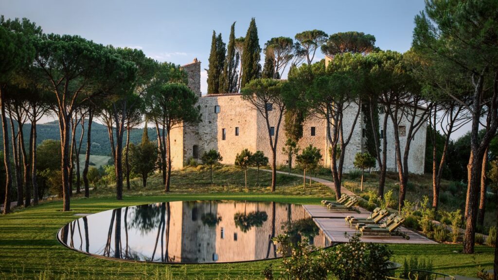 The 22 Best Hotels in Tuscany for Luxury in the Italian Countryside (2026)