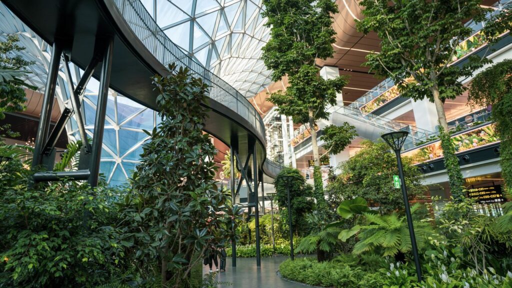 The Best Places to Eat at Doha's Hamad International Airport