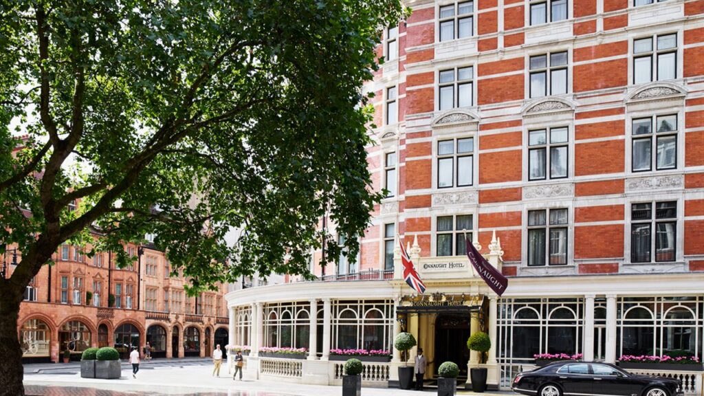 Mayfair is London’s chicest corner. 14 Best Hotels in Mayfair, London's Chicest Corner