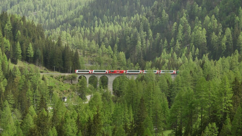 The Best Summer Trains in Europe to Experience Golden-Era Glamour with Epic Views The Best Summer Train Trips in Europe for Golden-Era Glamour and Epic Views