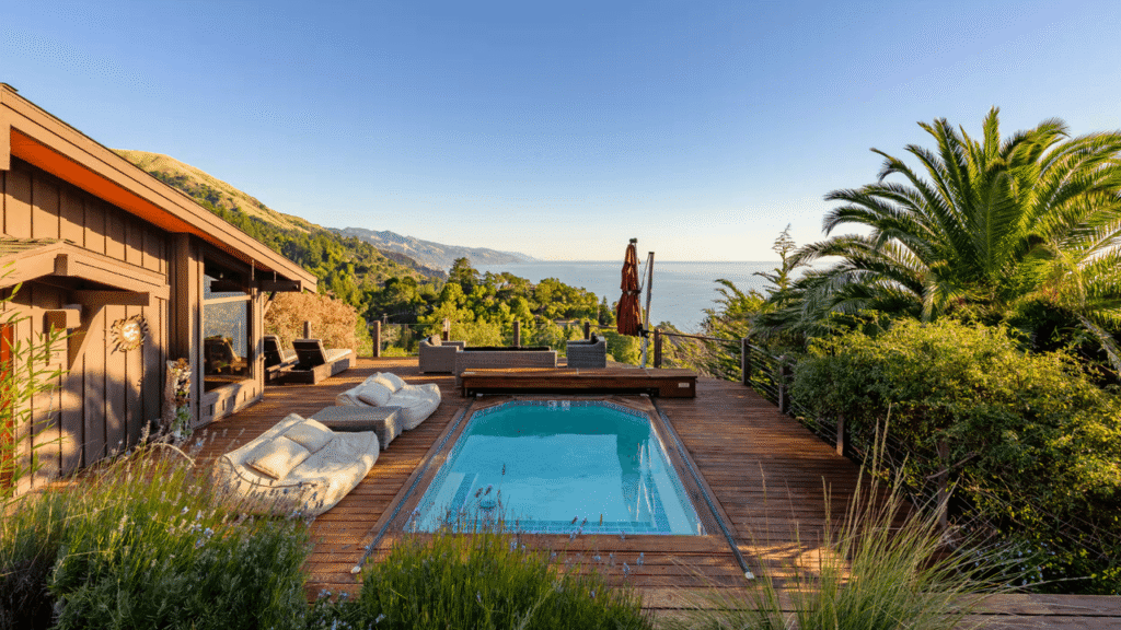 Best Airbnbs in California’s Majestic Big Sur The Best Airbnbs Near California's Majestic Big Sur